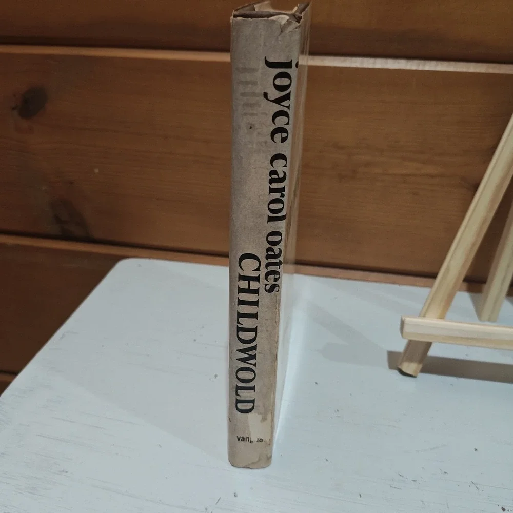 Childwold by Joyce Carol Oates 1976 First‎ Edition Hardcover Vanguard Press